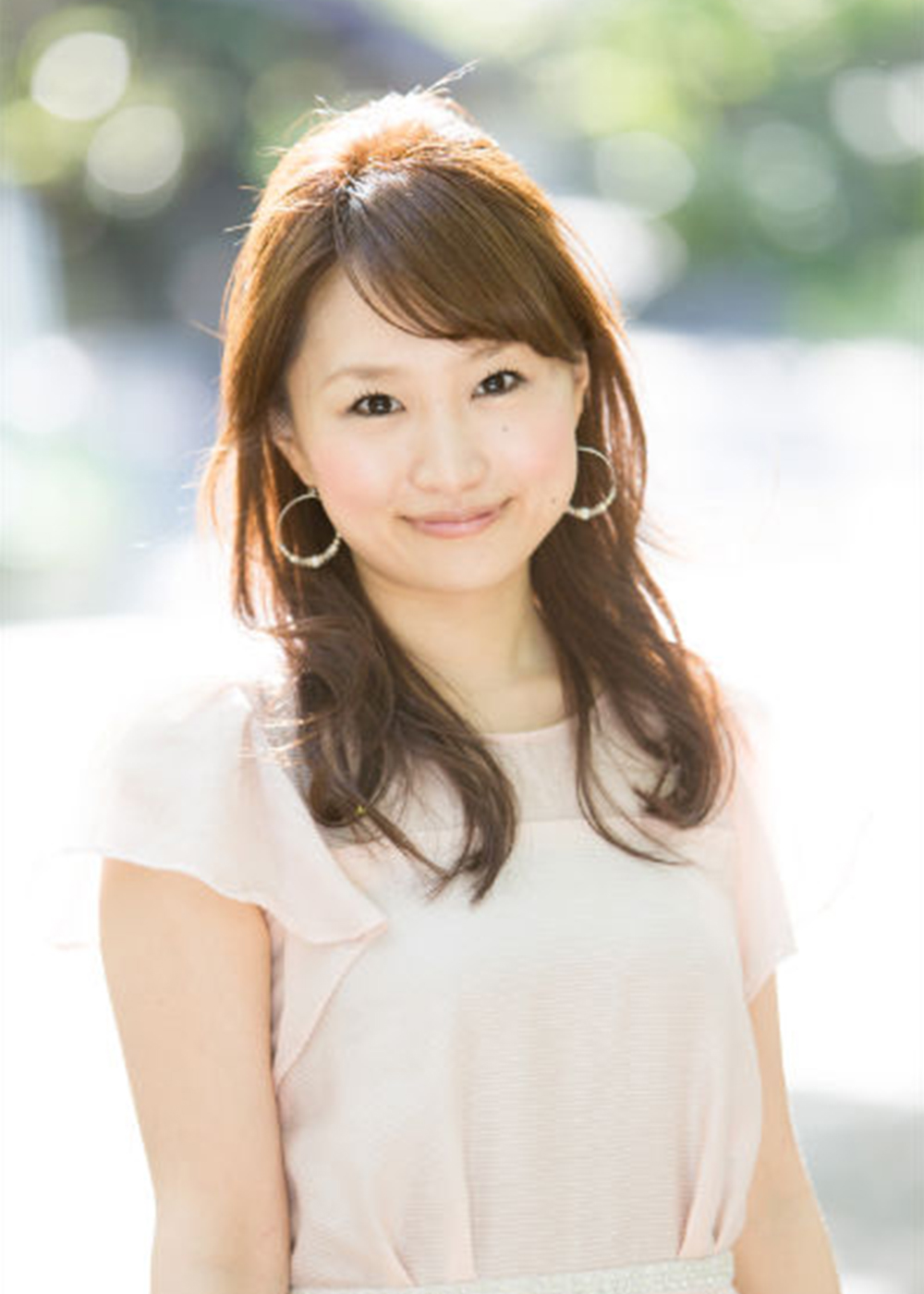 橋本麻里衣